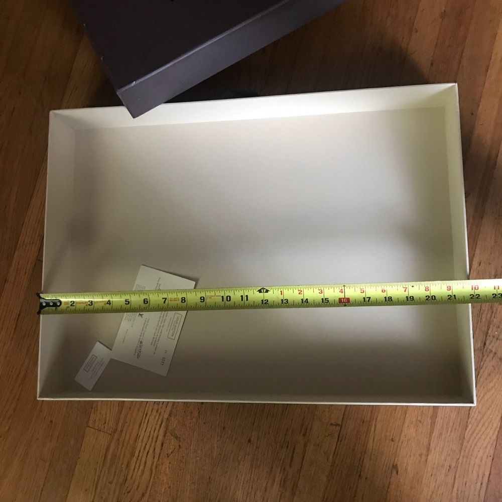 Authentic Louis Vuitton Box - Picture 2 of 8
